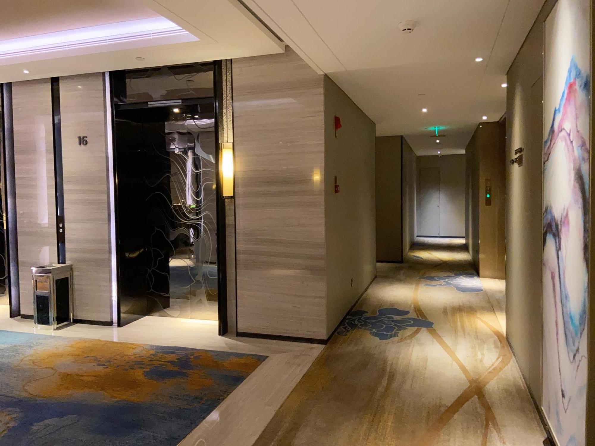 Готель Wanda Realm Huangshi Екстер'єр фото