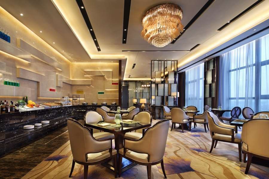 Готель Wanda Realm Huangshi Ресторан фото